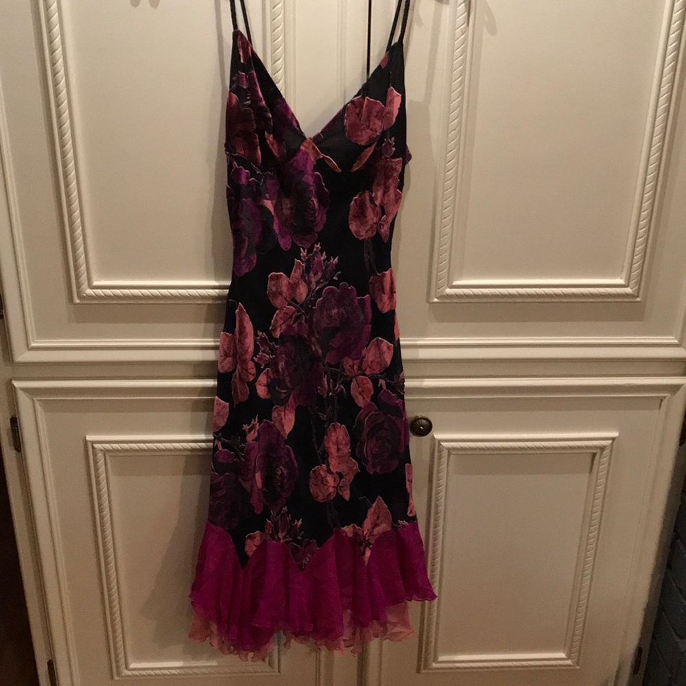 90’s vintage. GUC. Burnout velvet floral, knee length, rayon/silk slip dress.